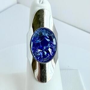 Vintage Sarah Coventry Cleopatra Ring Blue Purple Lucite Silver Tone 1972